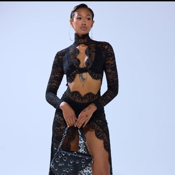 AKIRA LAY IT LOW LACE MAXI DRESS Size L - Picture 1 of 2